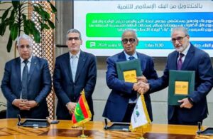 بإشادة واسعة بجهود وزير الشؤون الاقتصادية والتنمية.. توقيع اتفاقيتي تمويل لمستشفى مرجعي ومشروع للربط الكهربائي بين موريتانيا ومالي